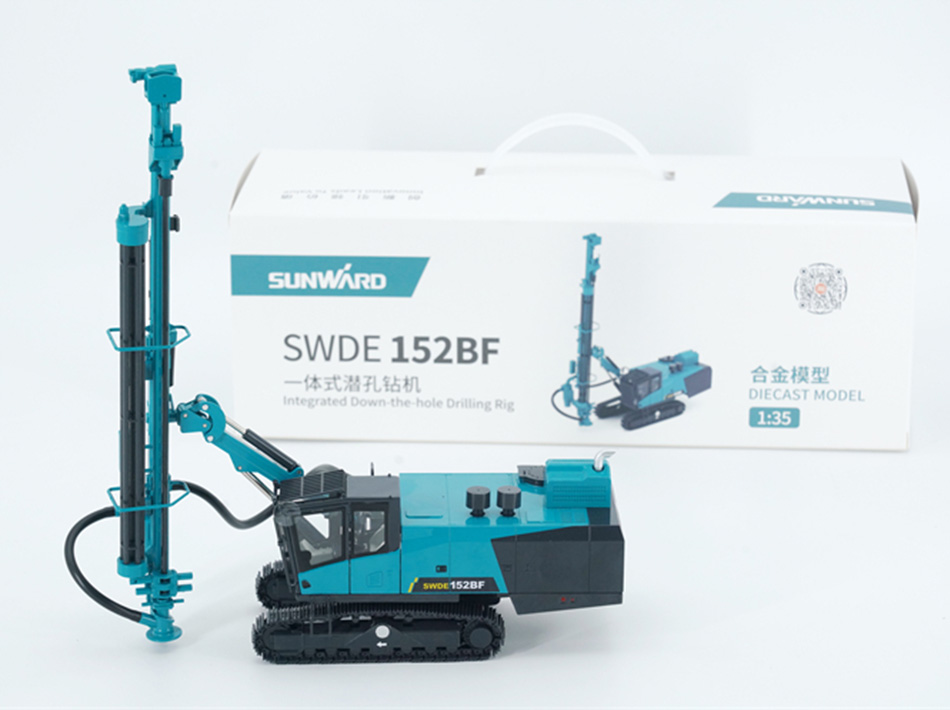 דגם אסדת קידוח SWDE152B